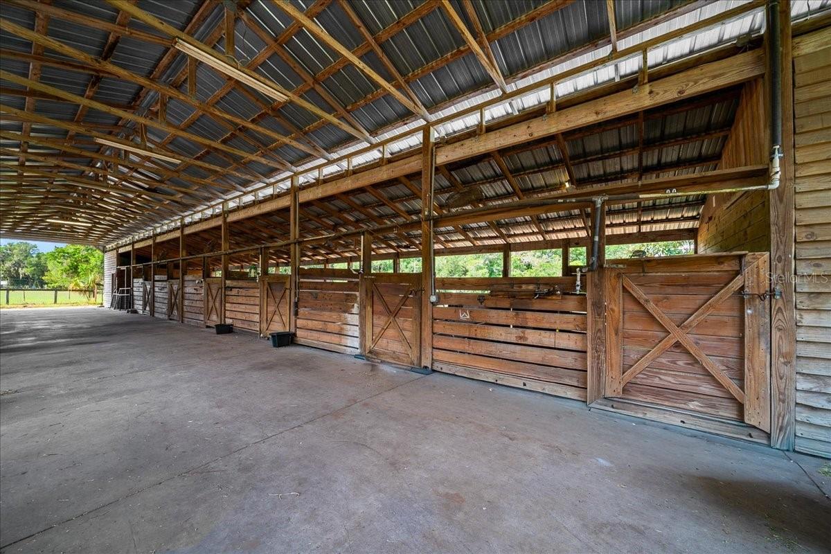 18585 N HIGHWAY 329, REDDICK, FL, 32686