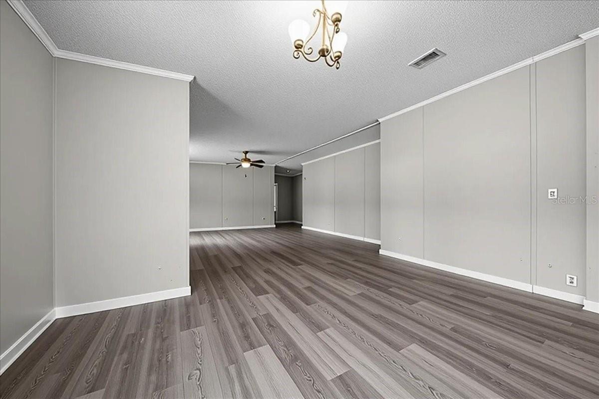18585 N HIGHWAY 329, REDDICK, FL, 32686