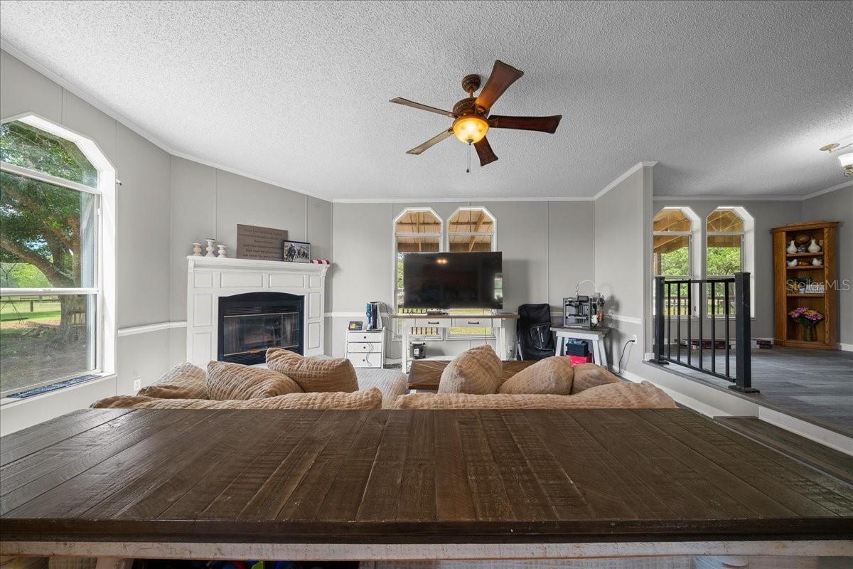 18585 N HIGHWAY 329, REDDICK, FL, 32686