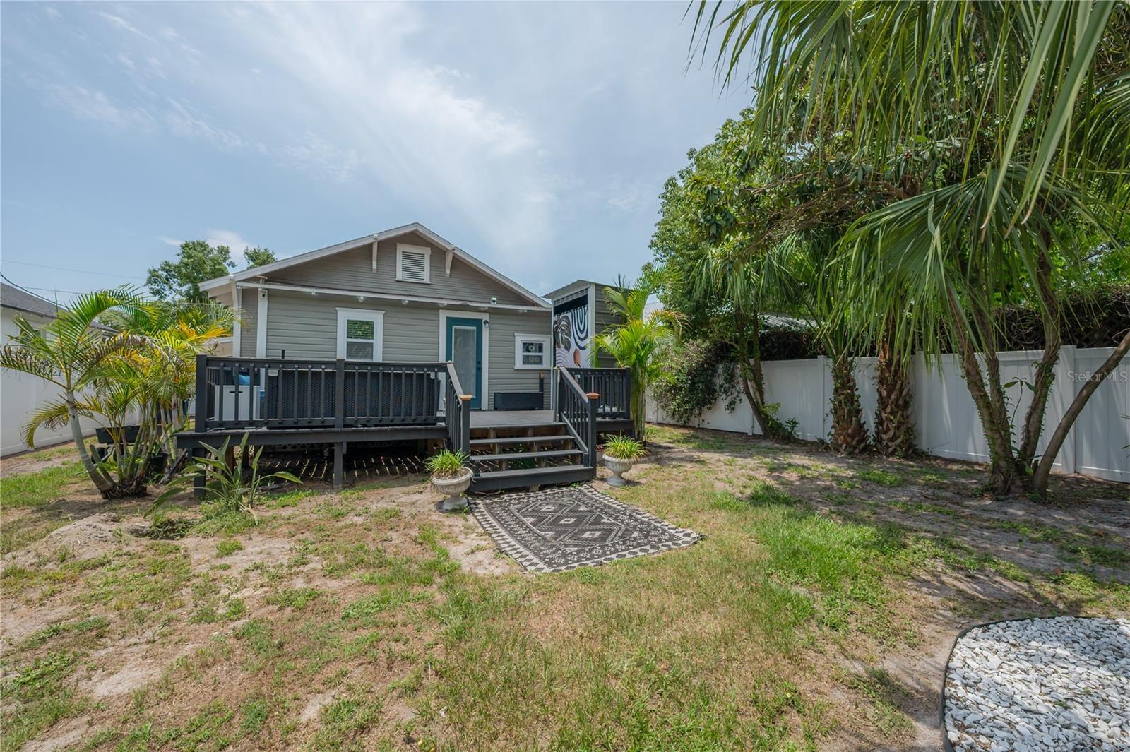 1010 E CURTIS ST, TAMPA, FL, 33603