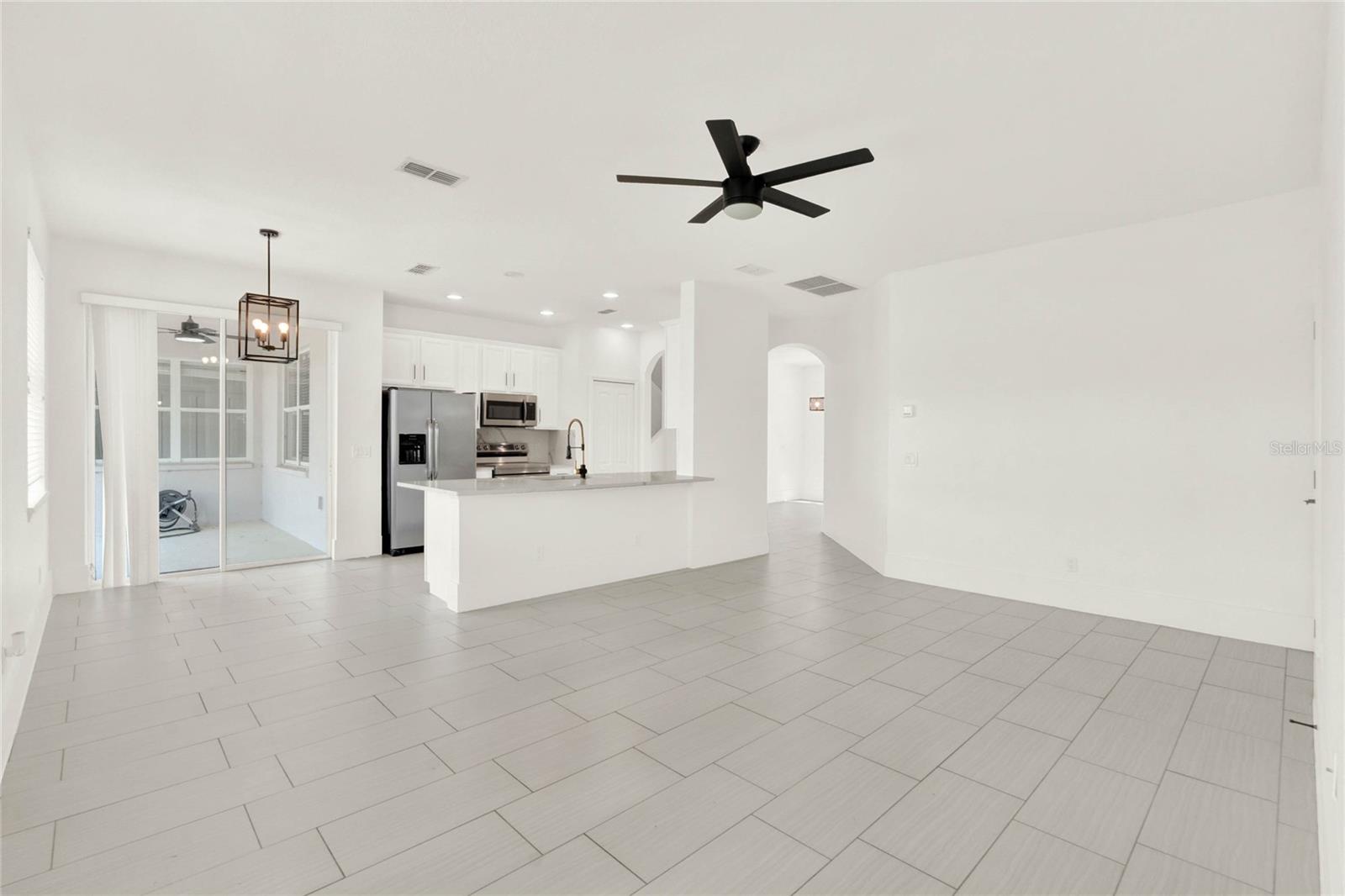 23503 VALDERAMA LN, SORRENTO, FL, 32776