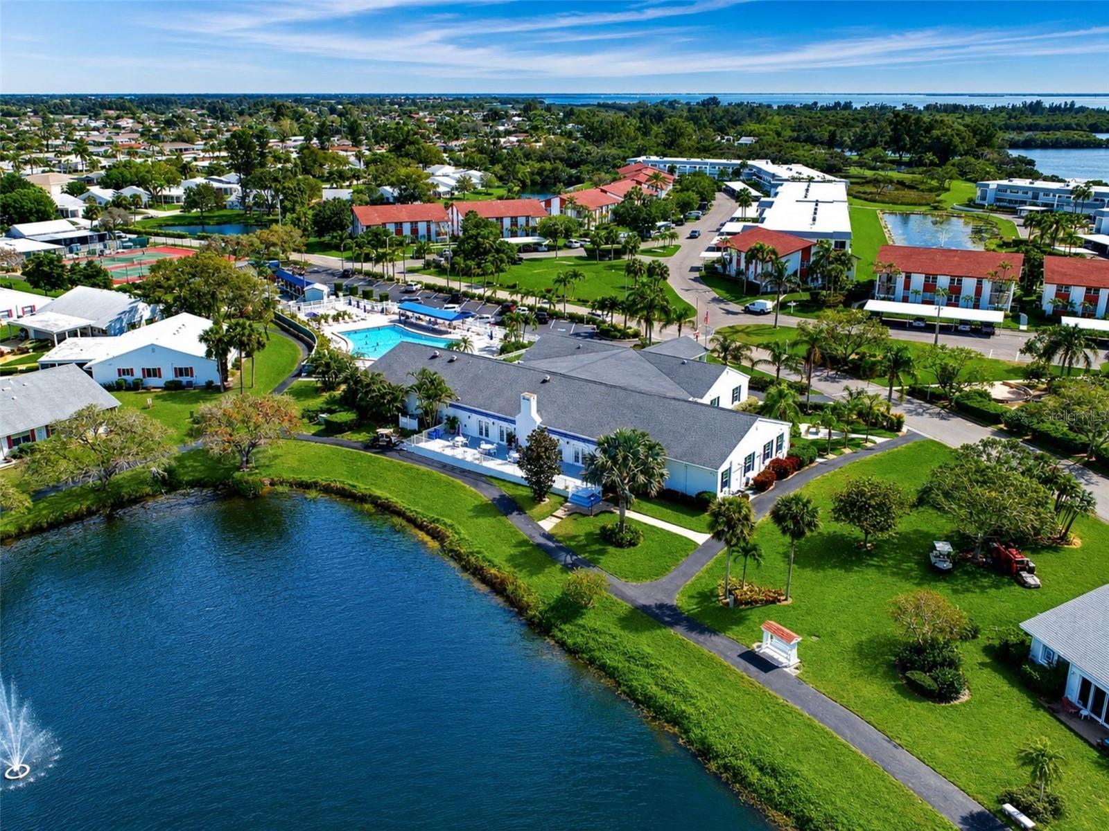 4809 INDEPENDENCE DR, BRADENTON, FL, 34210