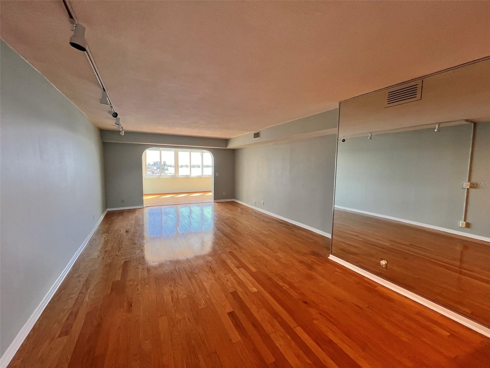 1868 SHORE DR S #607, SOUTH PASADENA, FL, 33707
