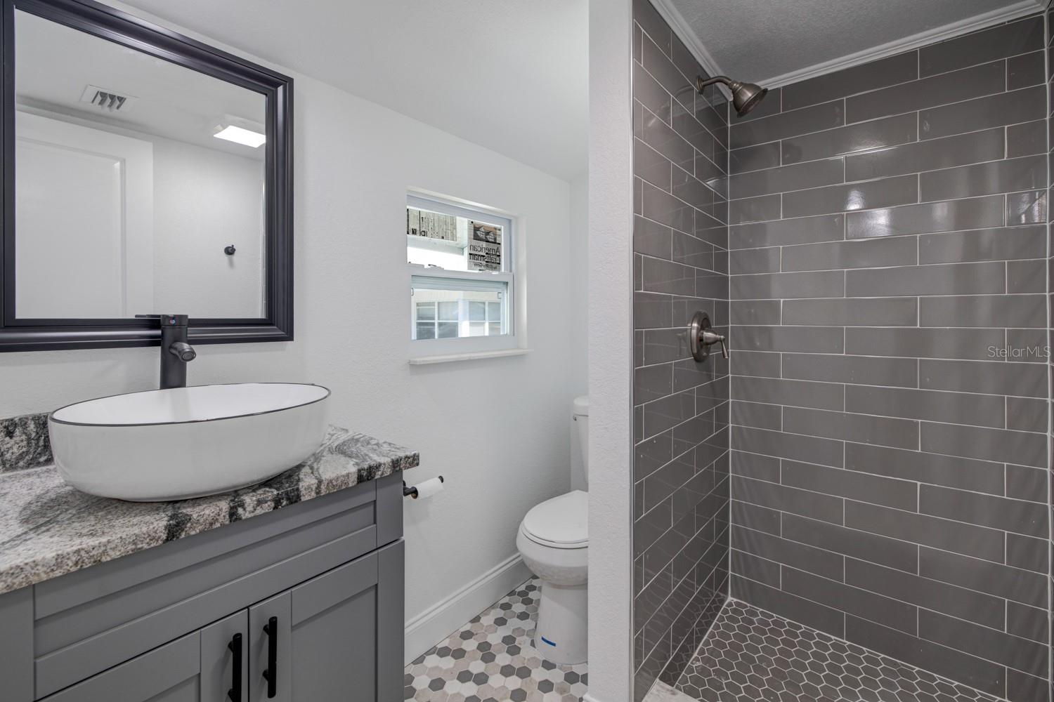736 JACKSON ST N #2, ST PETERSBURG, FL, 33705
