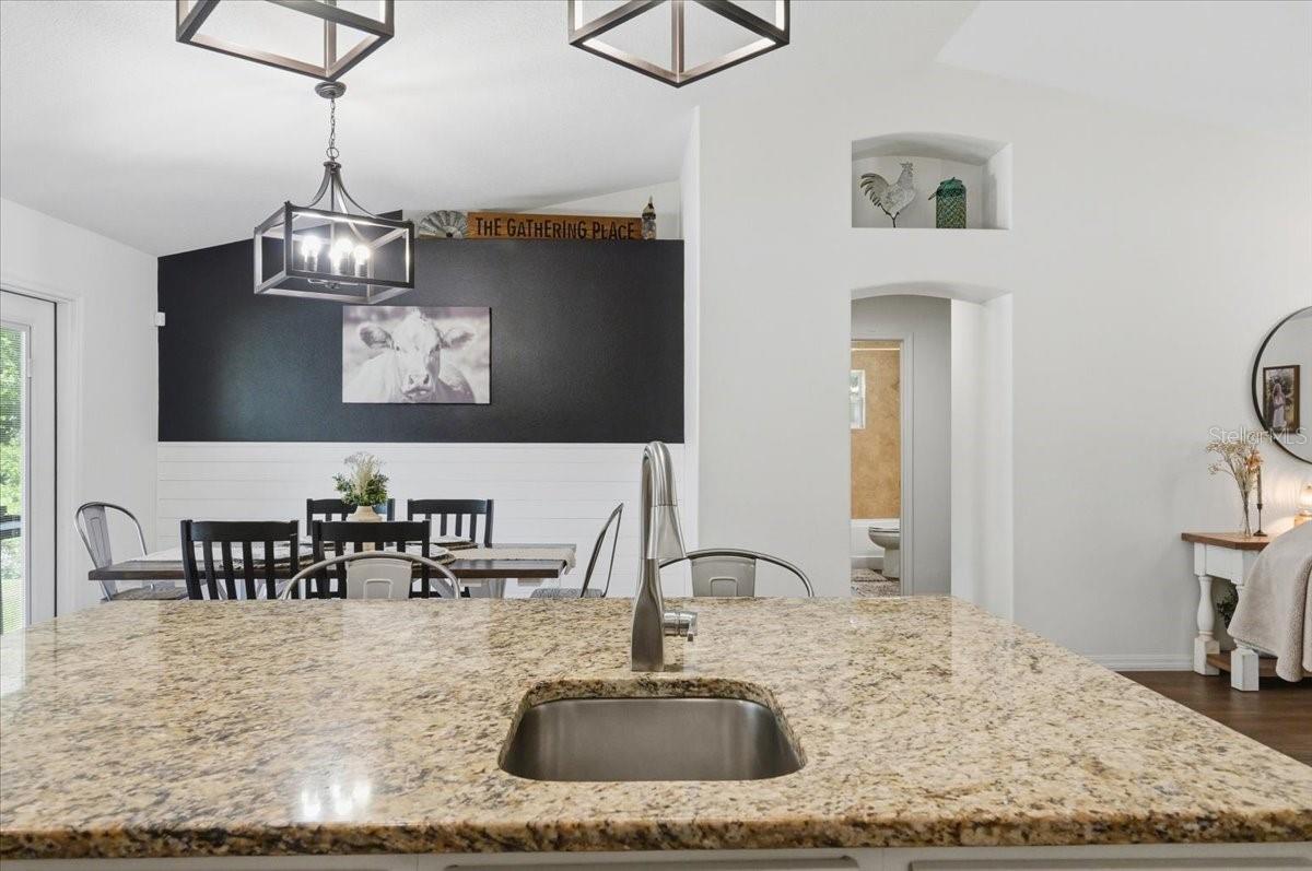 7125 HONEYSUCKLE DR, LAKELAND, FL, 33813