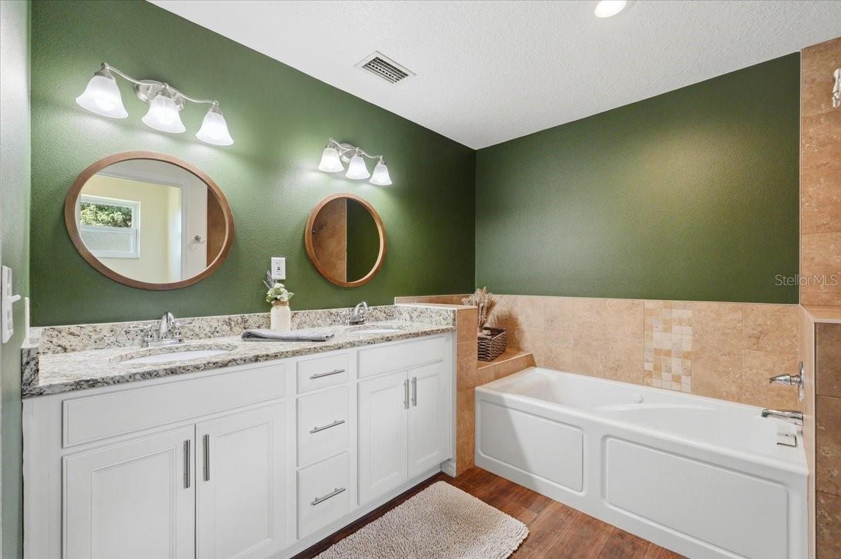 7125 HONEYSUCKLE DR, LAKELAND, FL, 33813