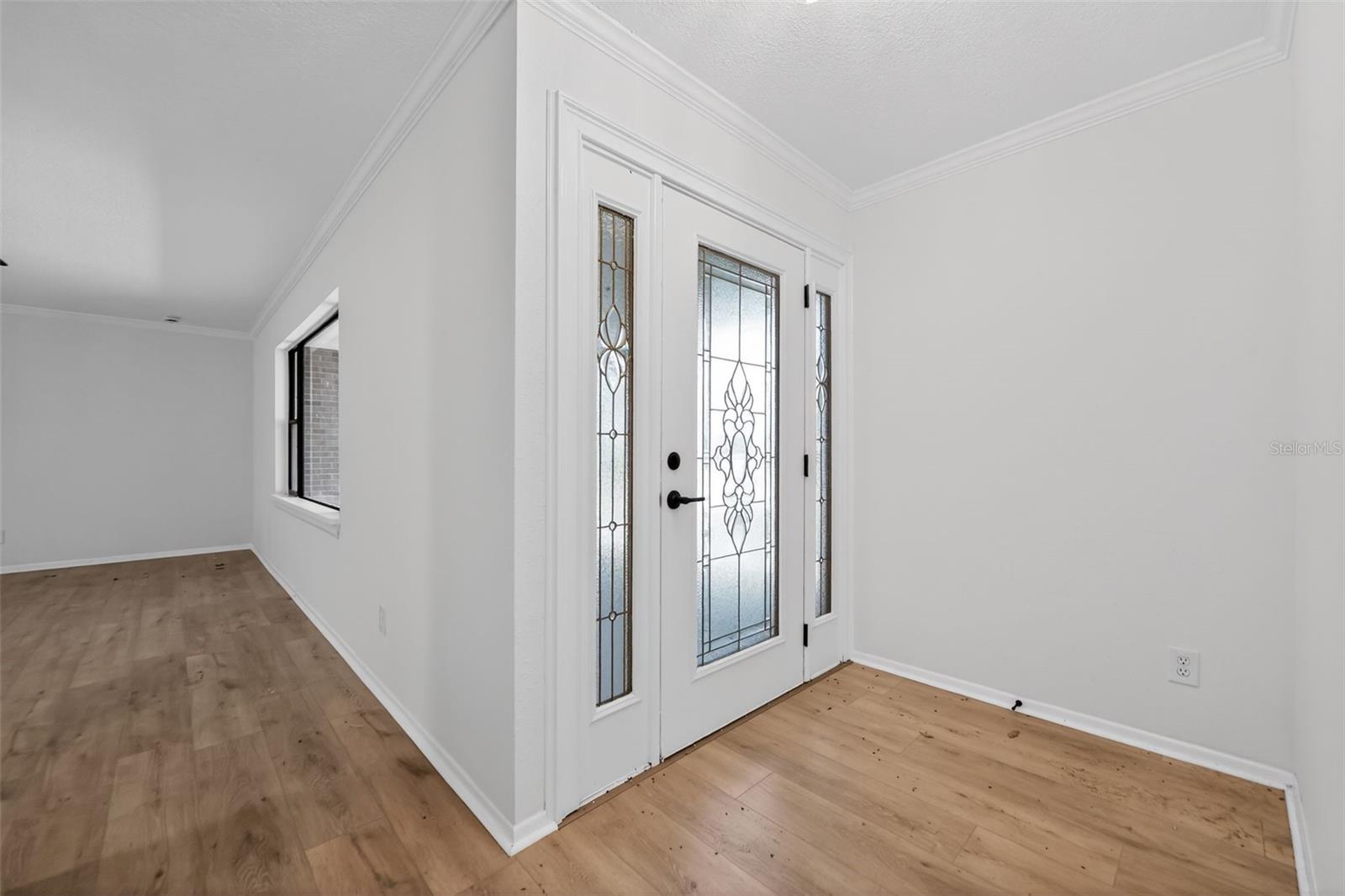 637 W LAKESHORE DR, CLERMONT, FL, 34711
