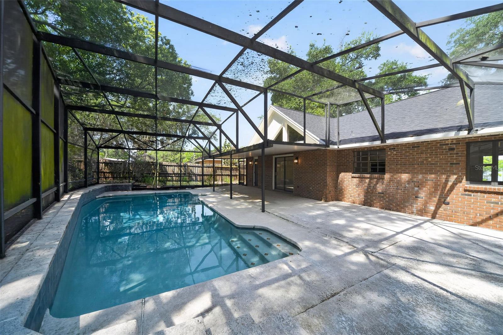 637 W LAKESHORE DR, CLERMONT, FL, 34711