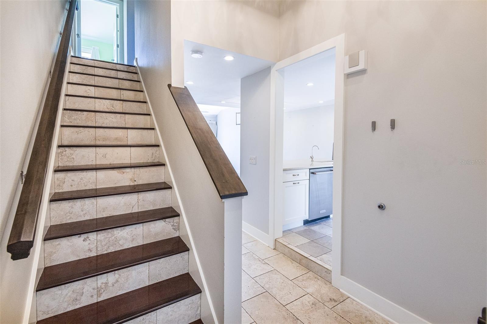 5332 HUNTINGWOOD CT #26, SARASOTA, FL, 34235