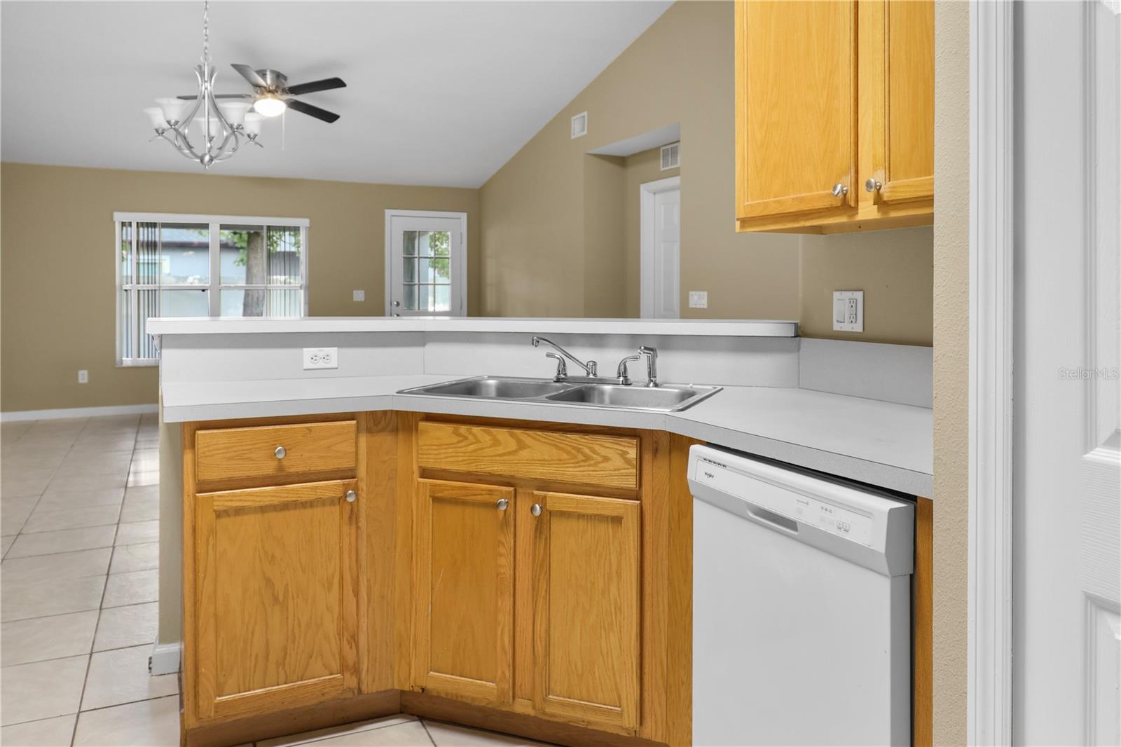 14 EMPIRE LN, PALM COAST, FL, 32164