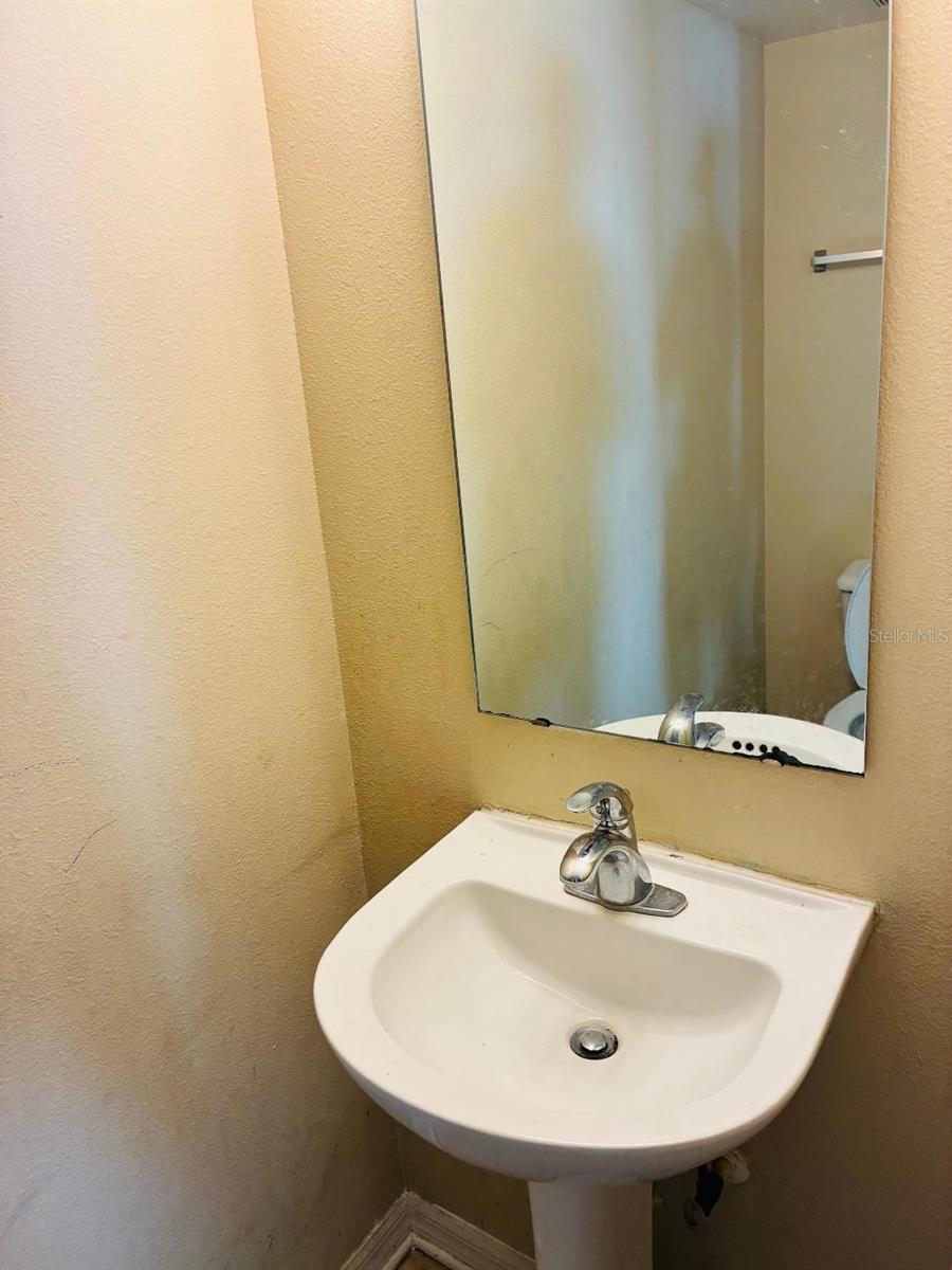 5662 OAKWOOD KNOLL DR, LAKELAND, FL, 33811