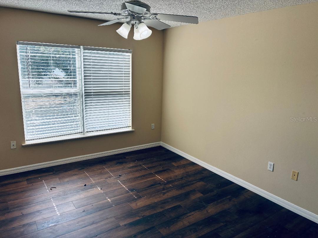 5662 OAKWOOD KNOLL DR, LAKELAND, FL, 33811