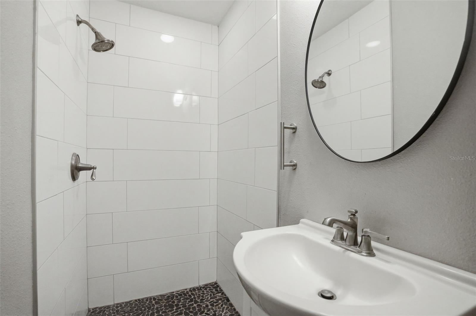 727 N HIMES AVE, TAMPA, FL, 33609