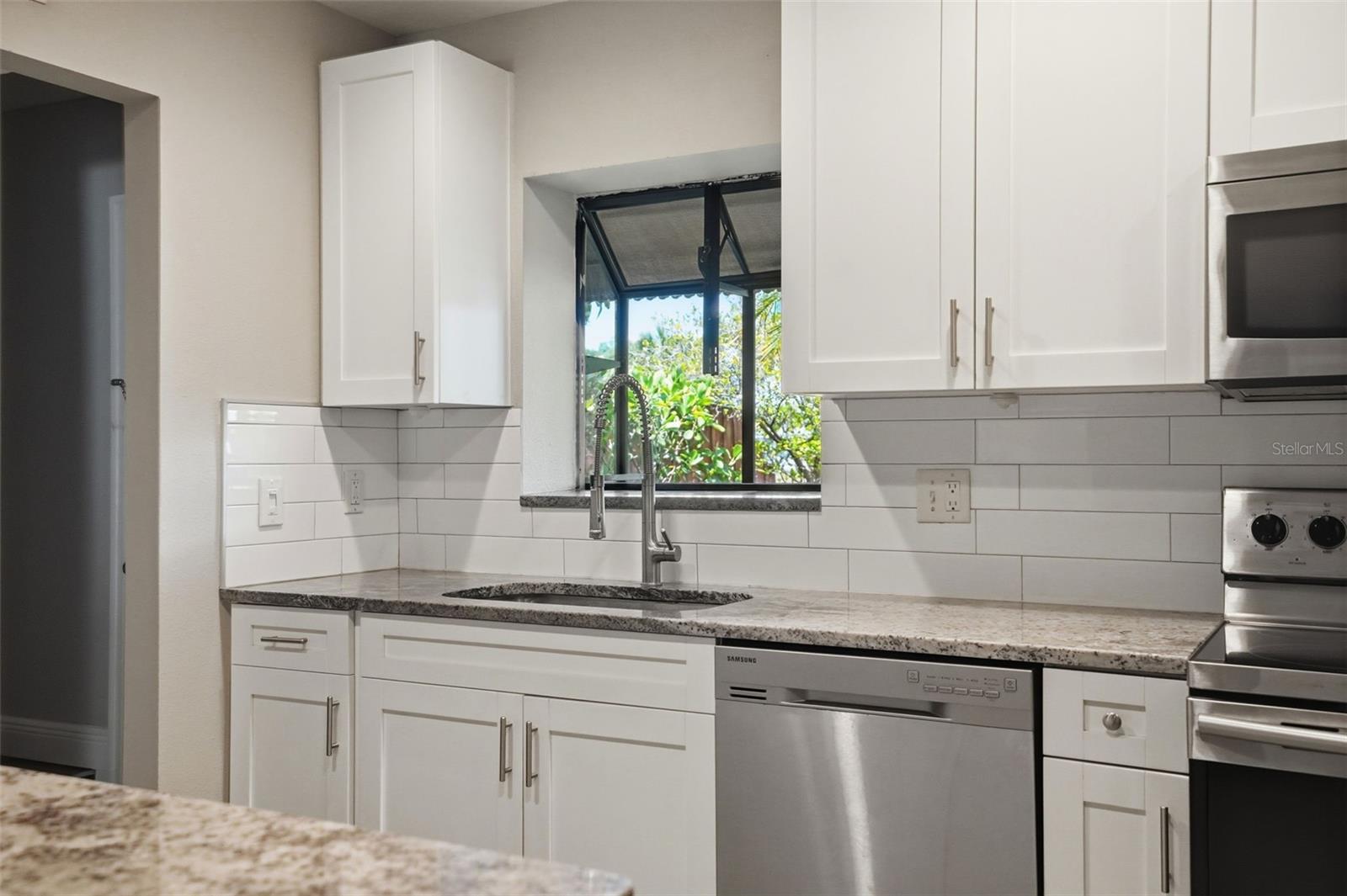 727 N HIMES AVE, TAMPA, FL, 33609