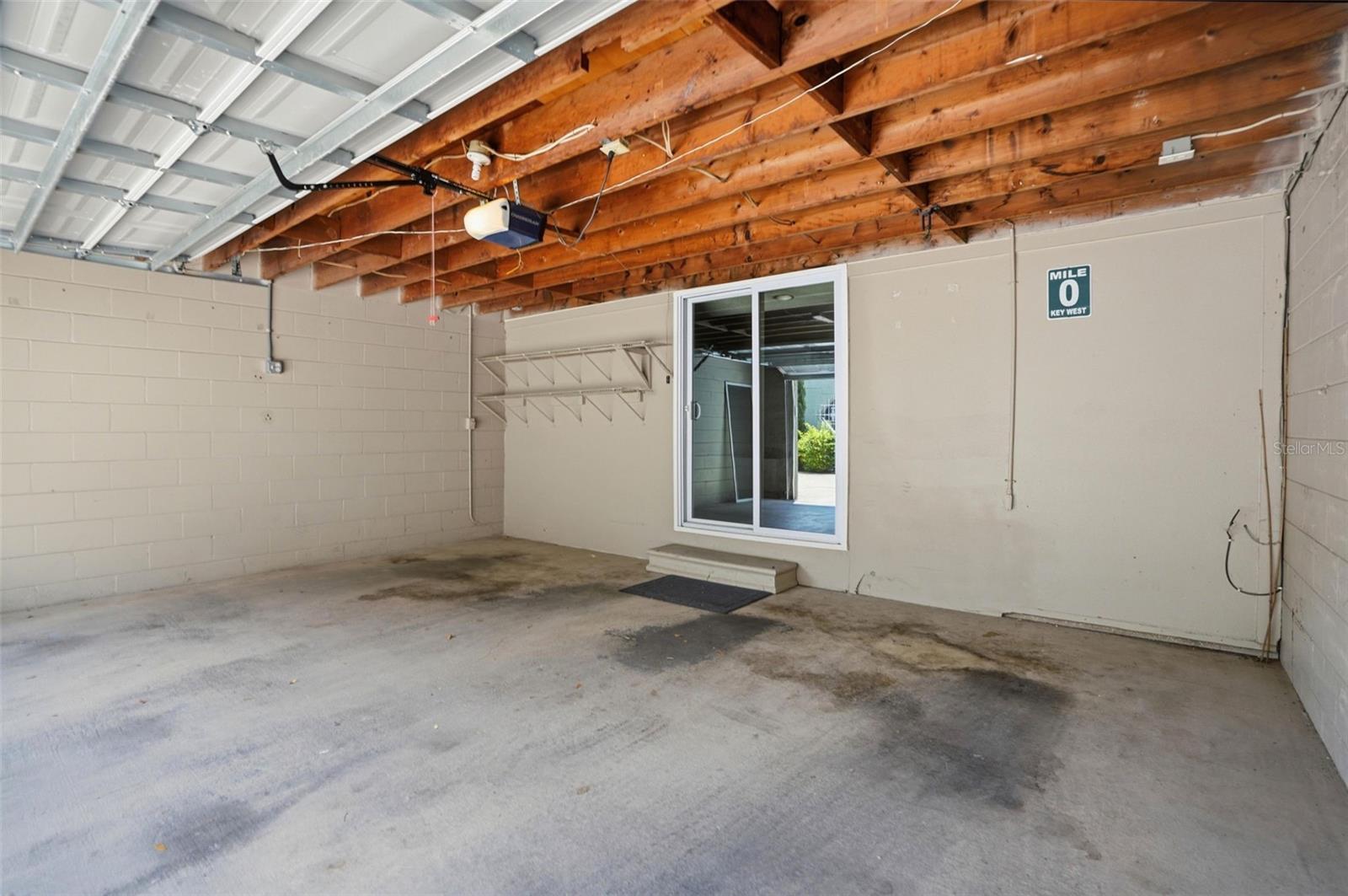 727 N HIMES AVE, TAMPA, FL, 33609