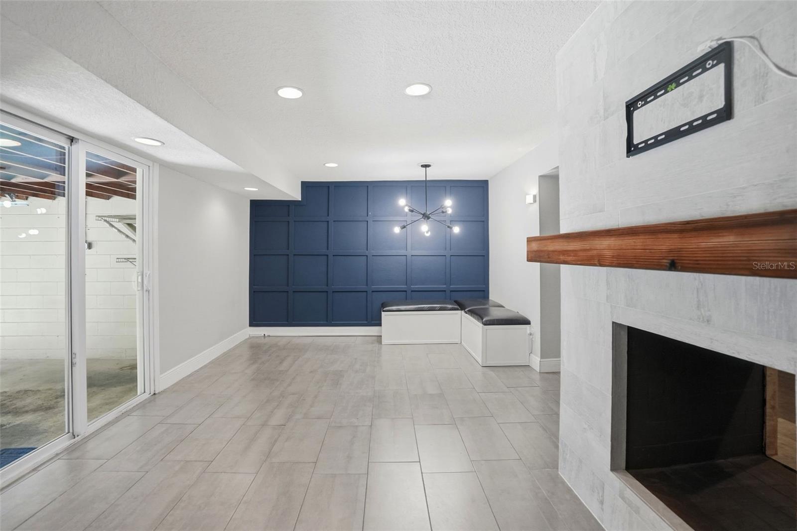 727 N HIMES AVE, TAMPA, FL, 33609