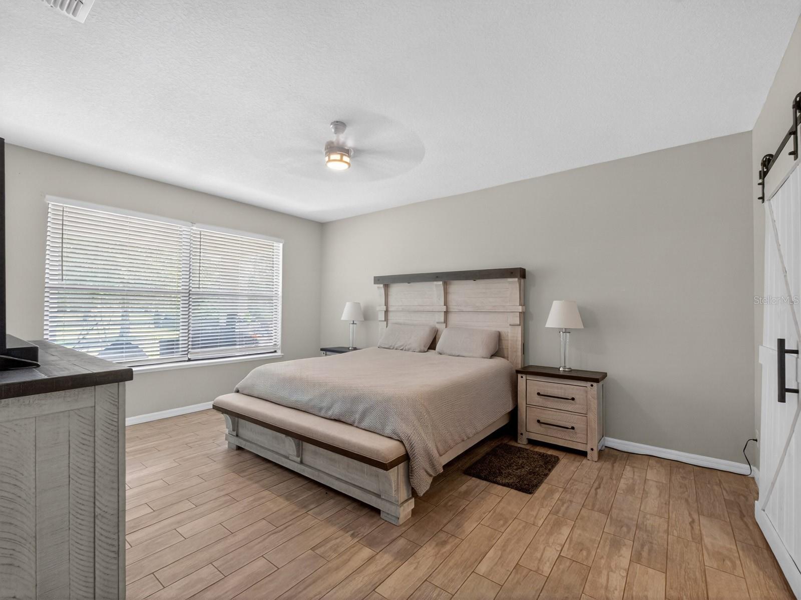 24215 WELDON DR, EUSTIS, FL, 32736