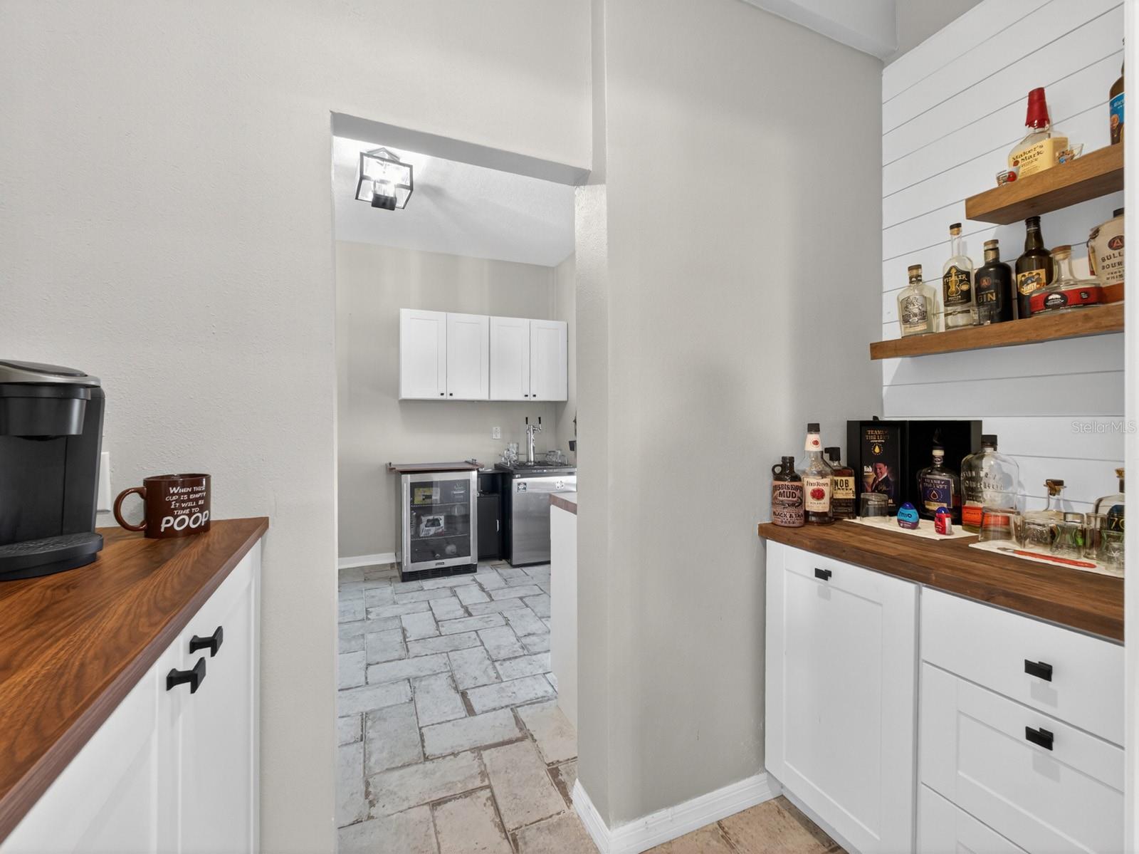24215 WELDON DR, EUSTIS, FL, 32736
