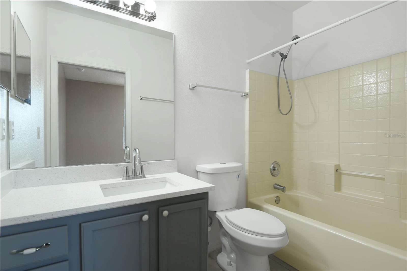 915 KNOLLWOOD DR, DAVENPORT, FL, 33837