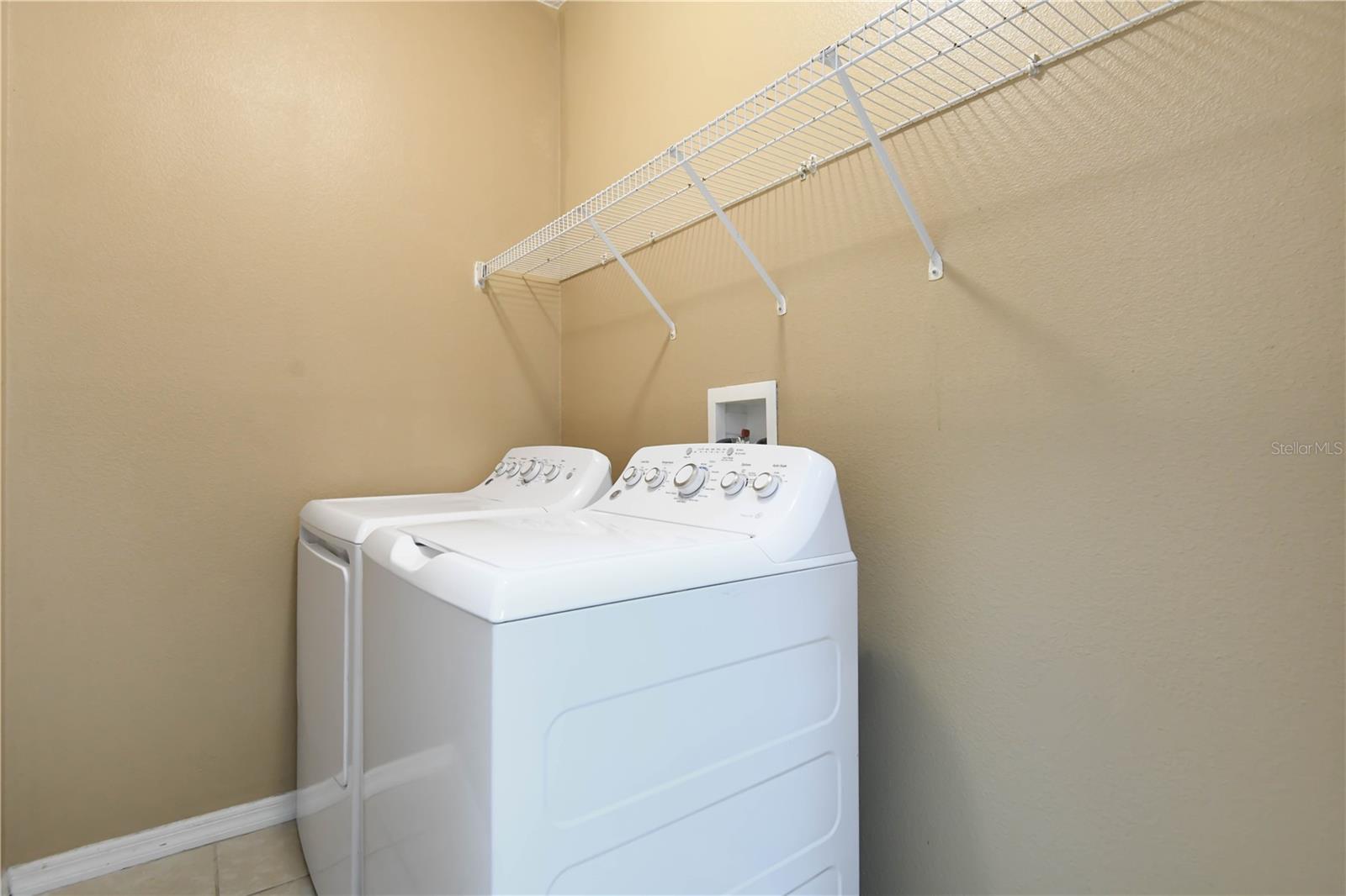 915 KNOLLWOOD DR, DAVENPORT, FL, 33837