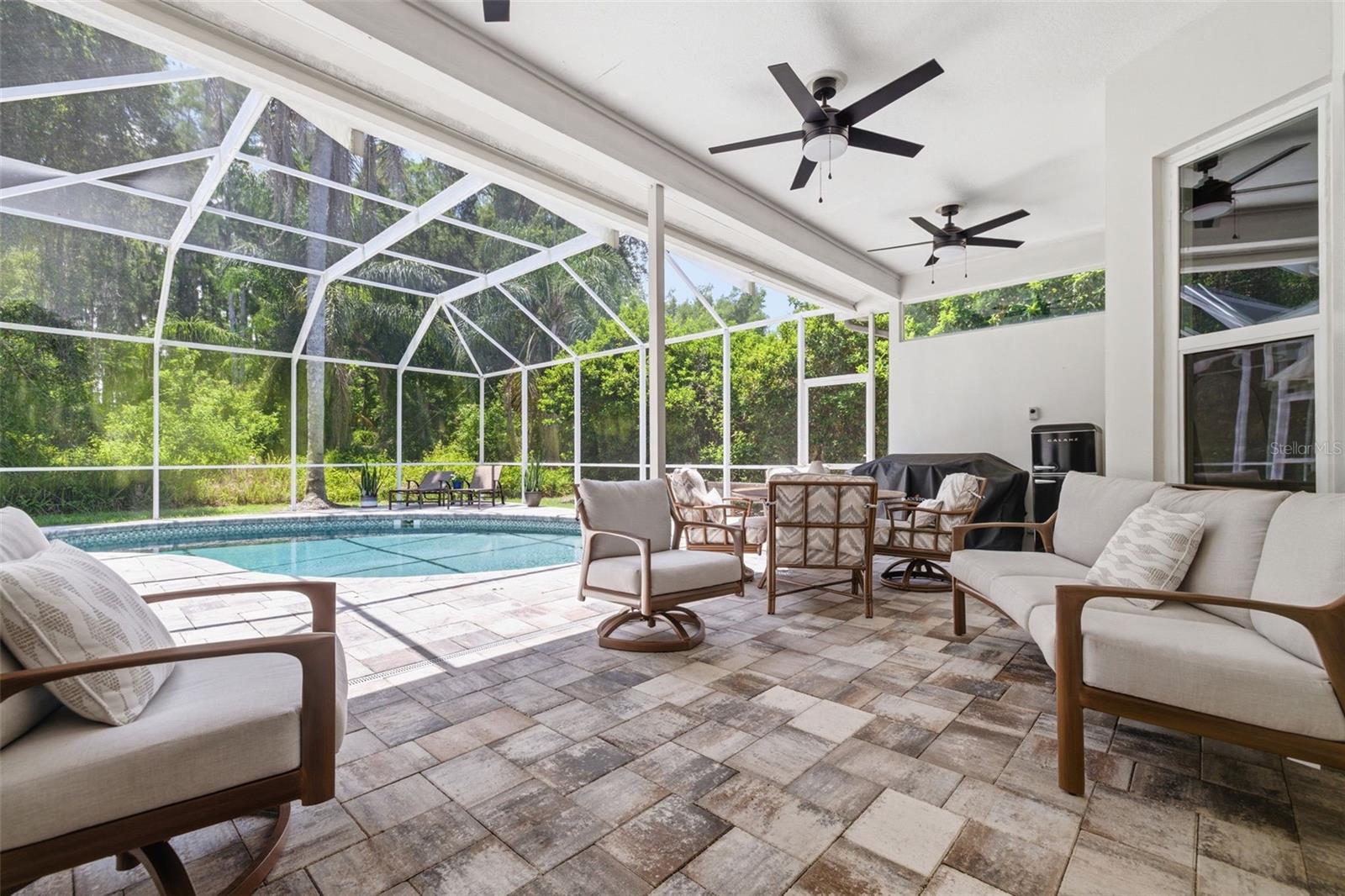 15932 ELLSWORTH DR, TAMPA, FL, 33647