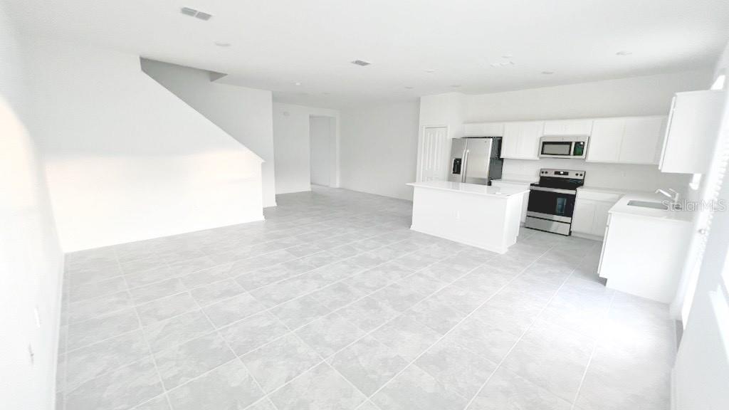 312 NINE IRON DR, DAVENPORT, FL, 33896
