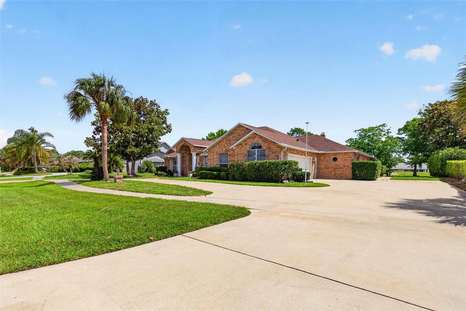 766 PELICAN BAY DR, DAYTONA BEACH, FL, 32119
