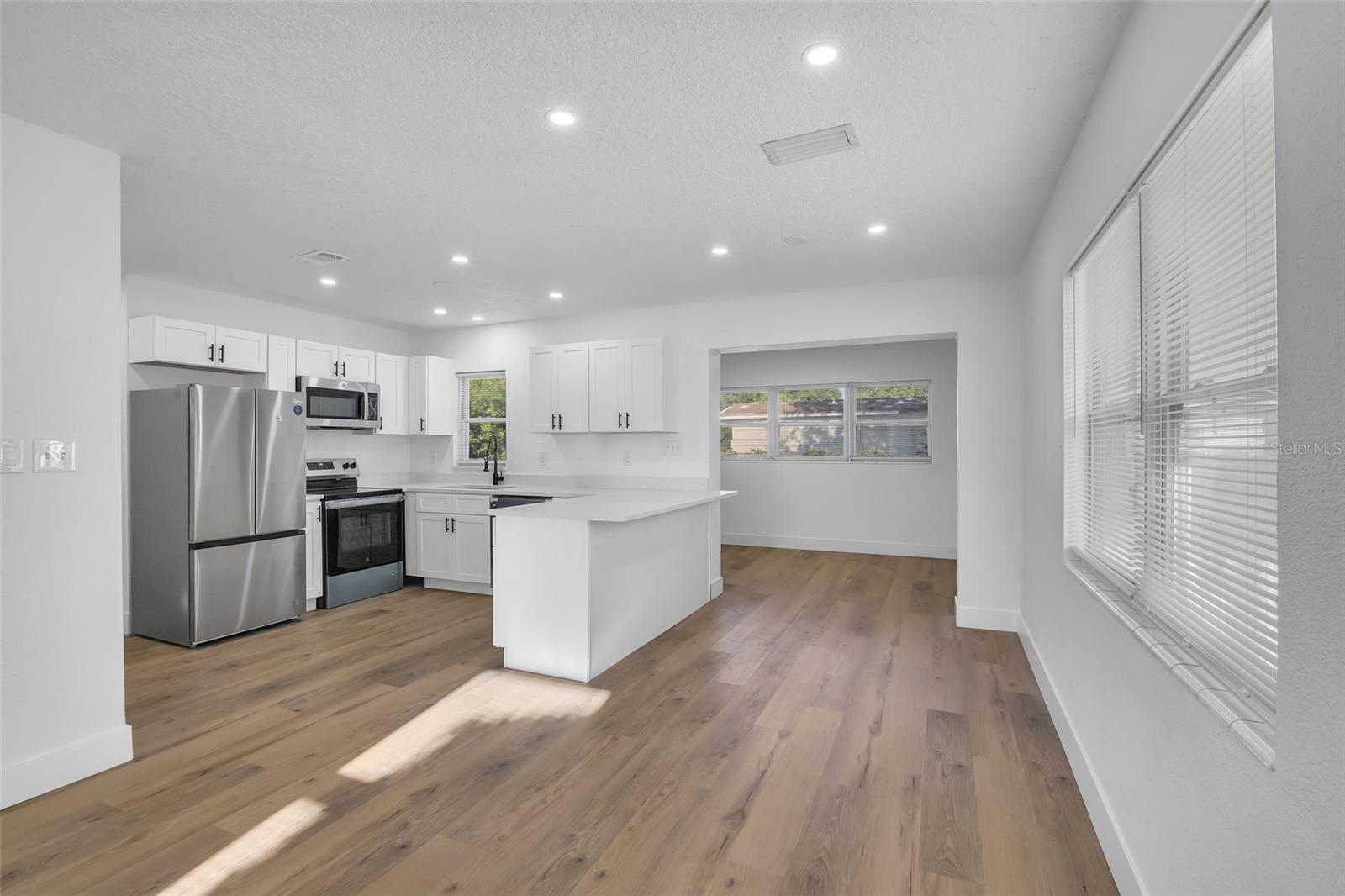 6108 BEAR LAKE TER, APOPKA, FL, 32703