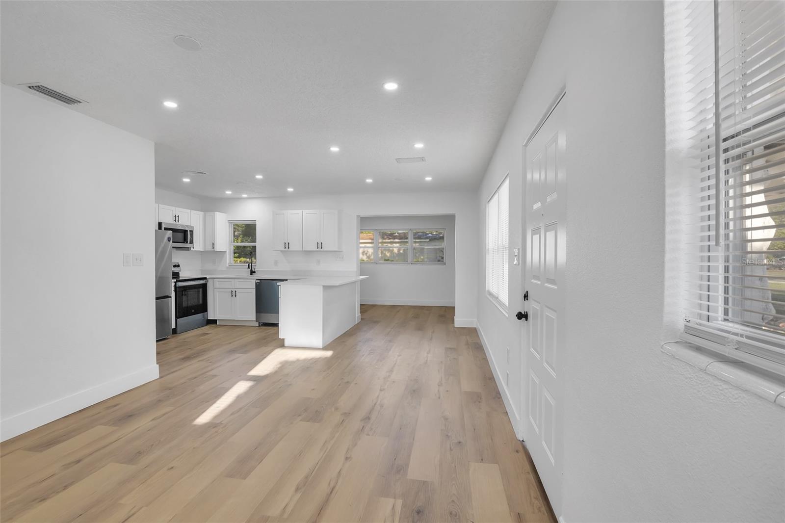 6108 BEAR LAKE TER, APOPKA, FL, 32703