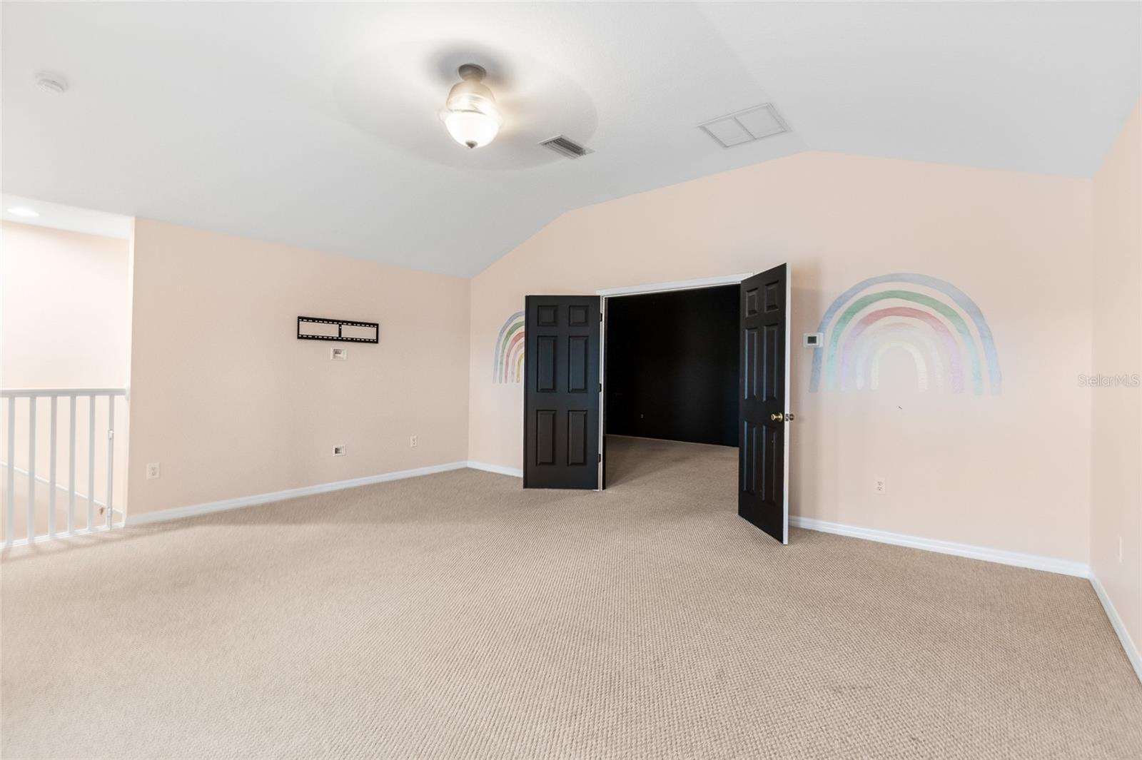 8309 OLD TOWN DR, TAMPA, FL, 33647