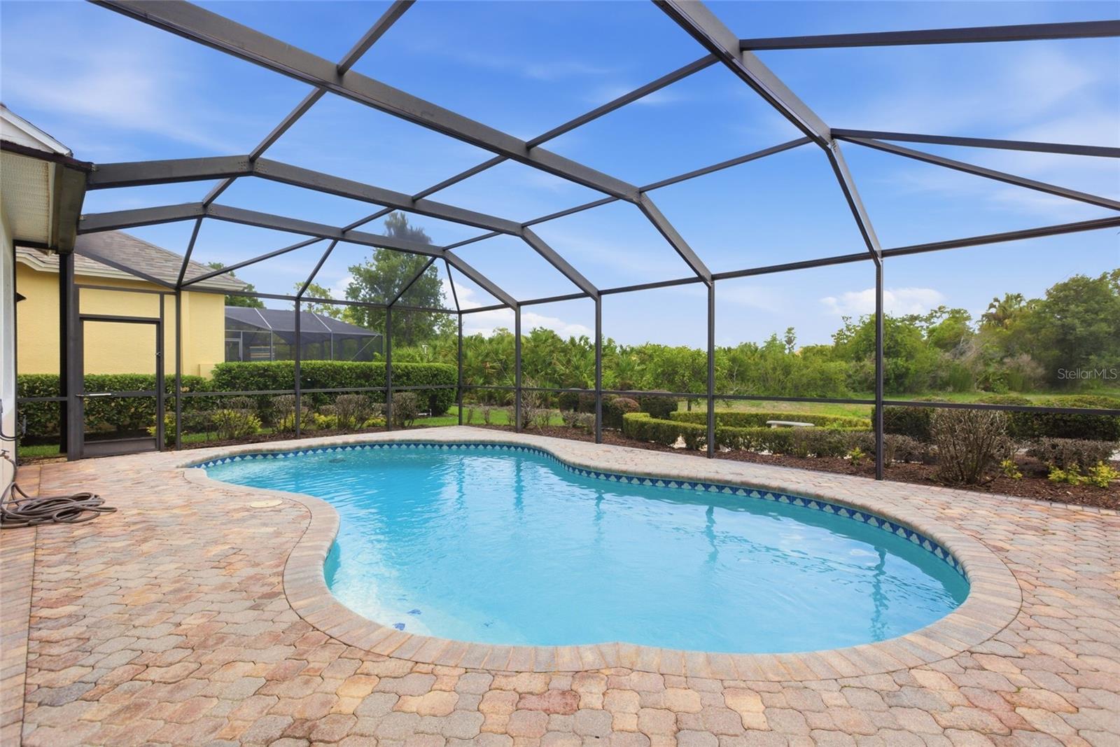 8309 OLD TOWN DR, TAMPA, FL, 33647