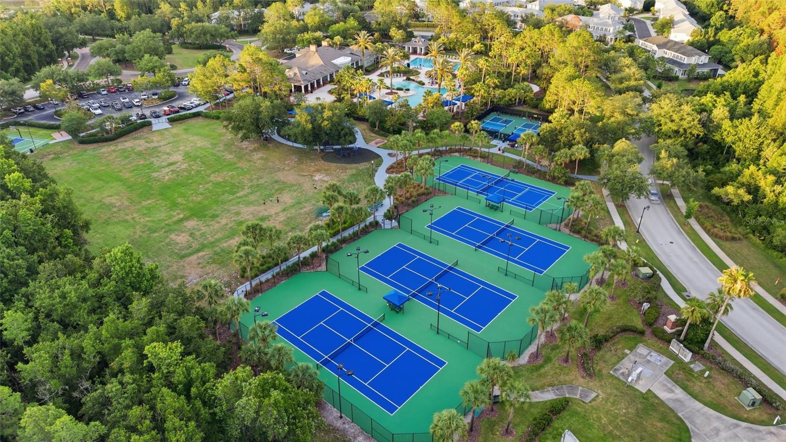 8309 OLD TOWN DR, TAMPA, FL, 33647
