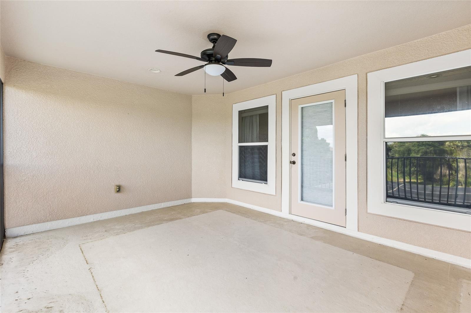 8309 OLD TOWN DR, TAMPA, FL, 33647