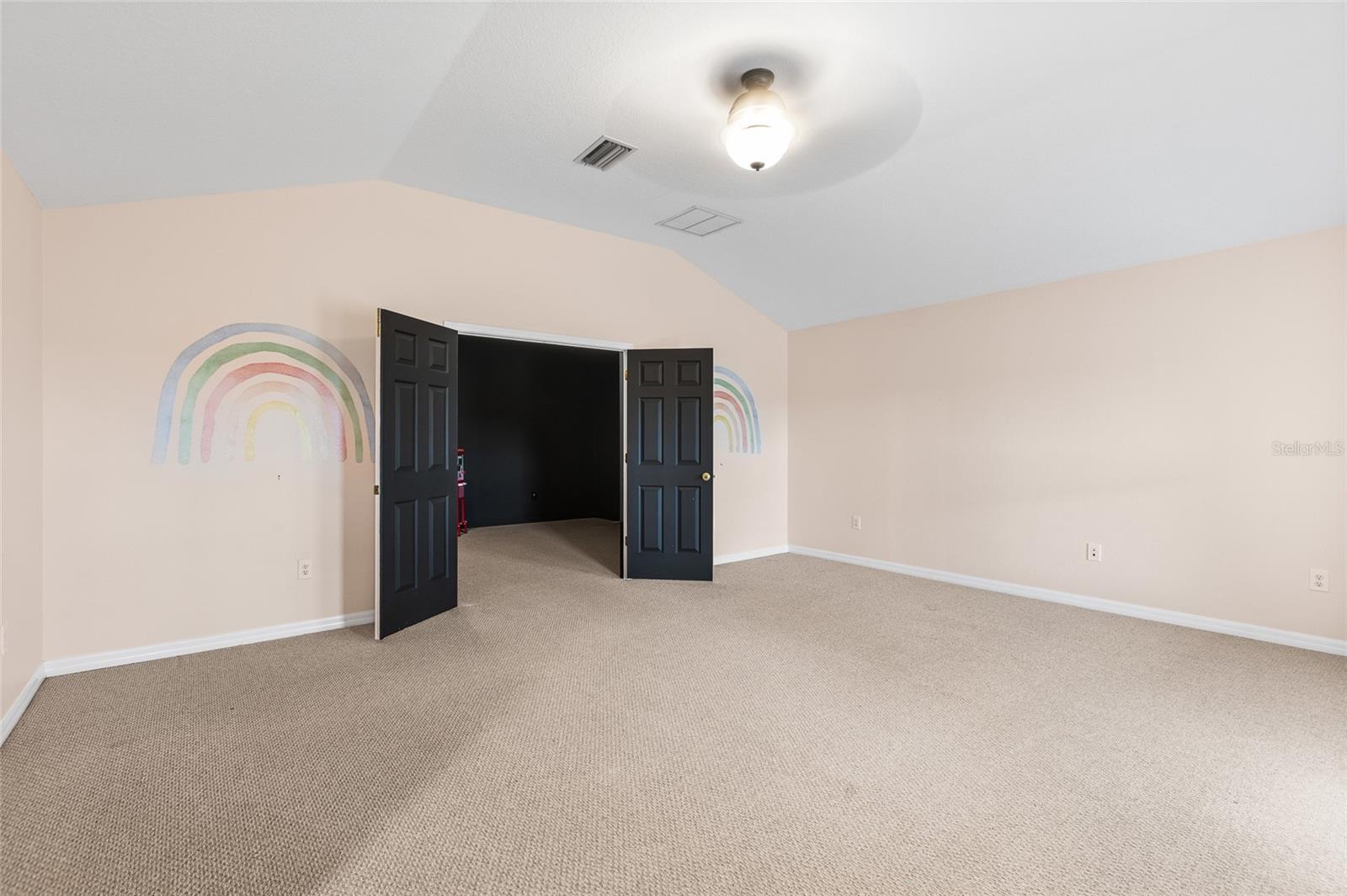 8309 OLD TOWN DR, TAMPA, FL, 33647