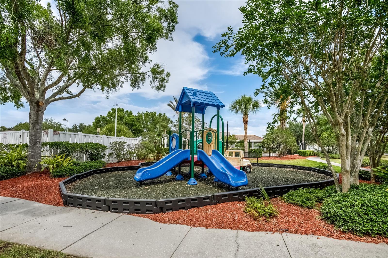 8518 TIDAL BAY LN, TAMPA, FL, 33635