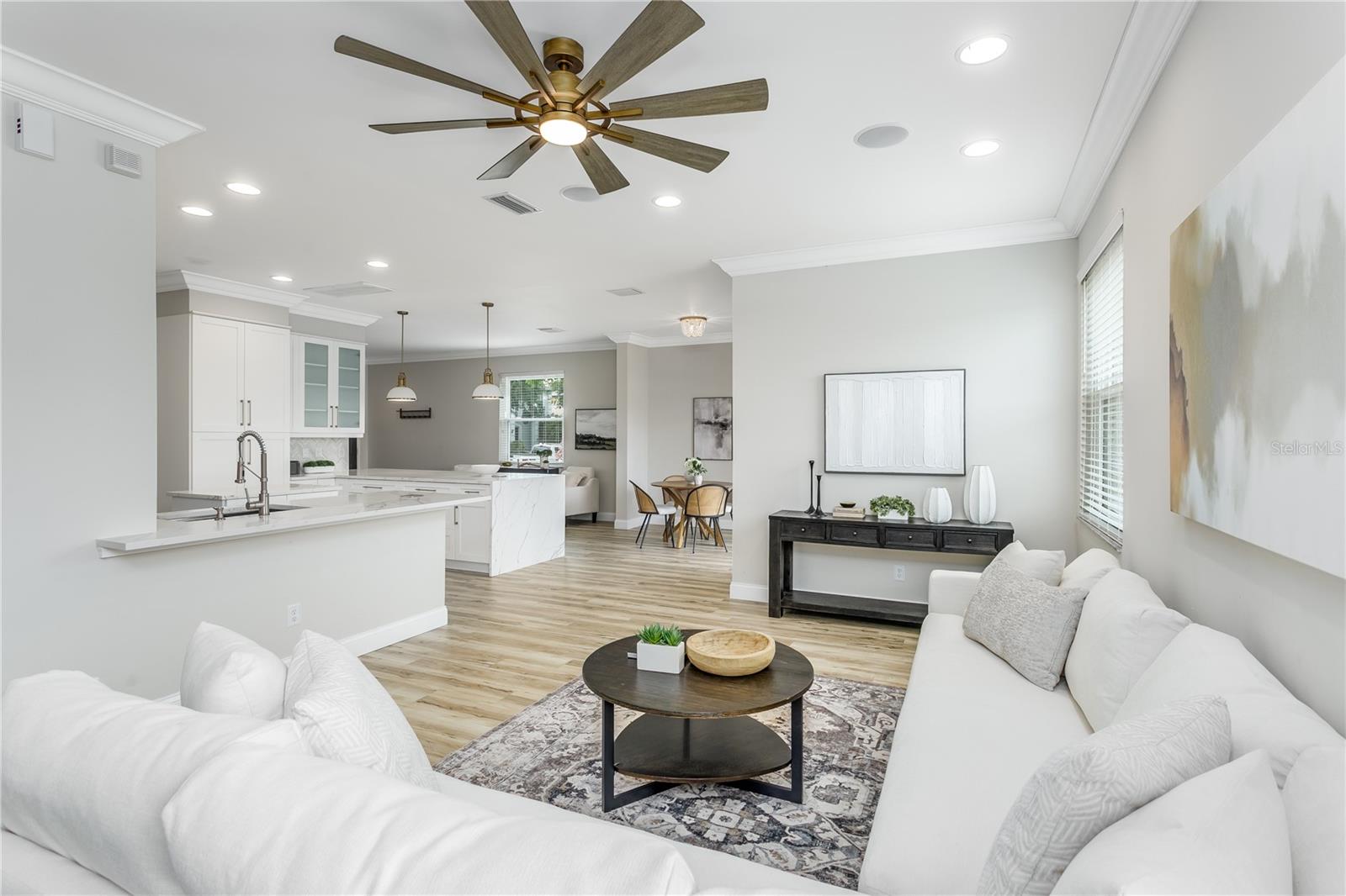 8518 TIDAL BAY LN, TAMPA, FL, 33635