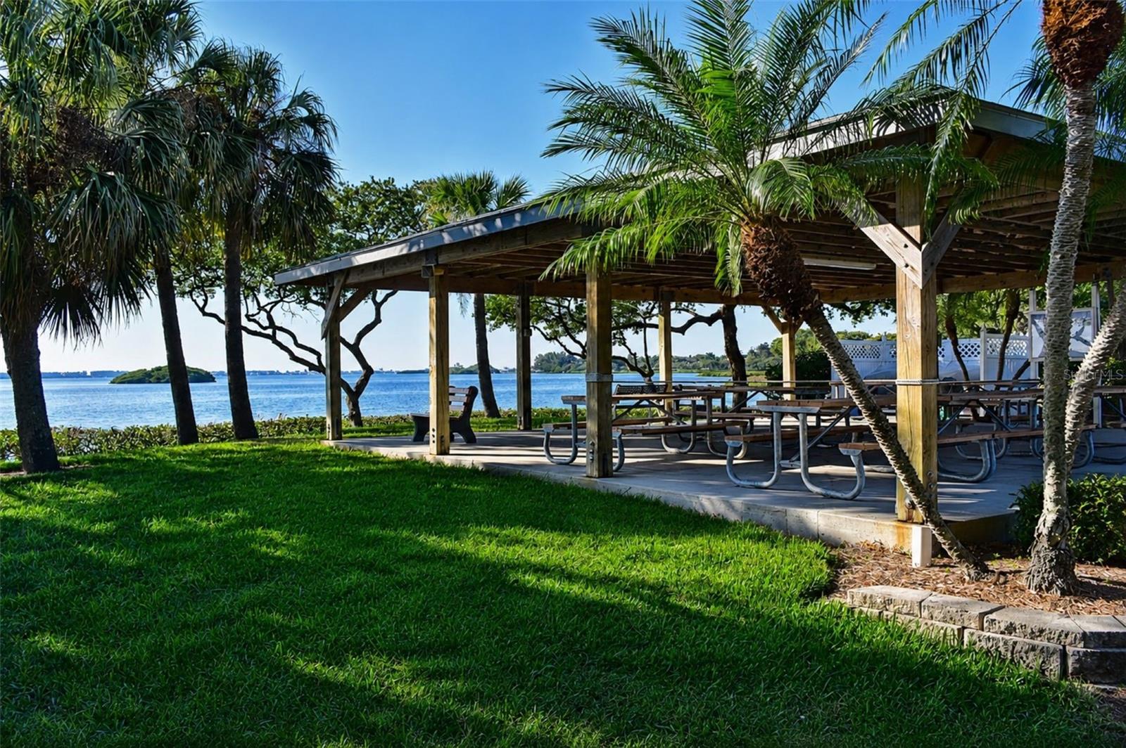 4853 INDEPENDENCE DR, BRADENTON, FL, 34210