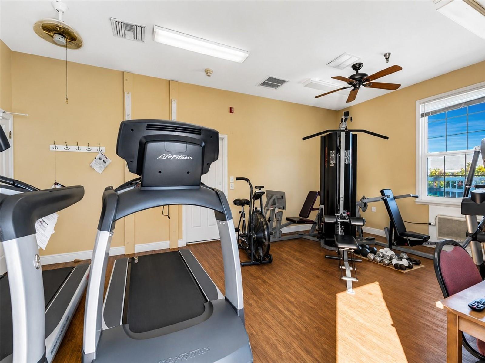 4853 INDEPENDENCE DR, BRADENTON, FL, 34210