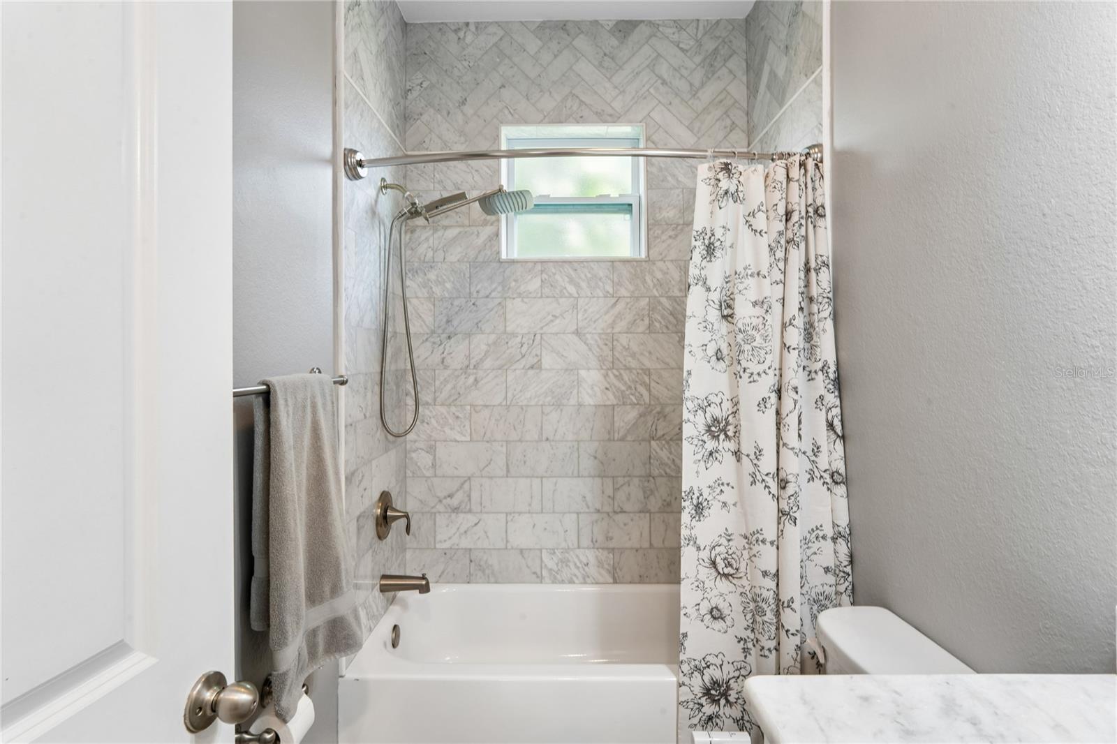 2424 12TH ST S, ST PETERSBURG, FL, 33705
