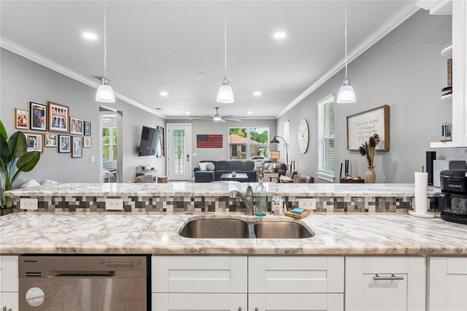 2424 12TH ST S, ST PETERSBURG, FL, 33705