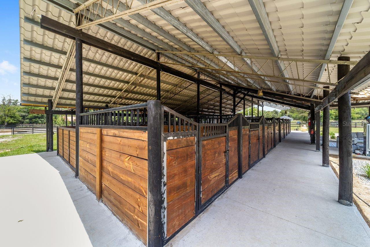 16392 NE JACKSONVILLE RD, CITRA, FL, 32113