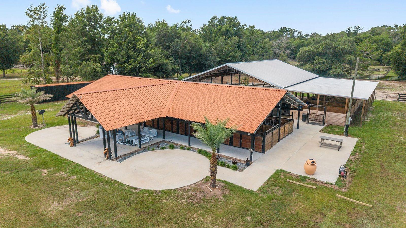 16392 NE JACKSONVILLE RD, CITRA, FL, 32113