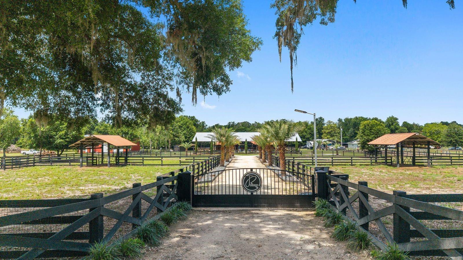 16392 NE JACKSONVILLE RD, CITRA, FL, 32113