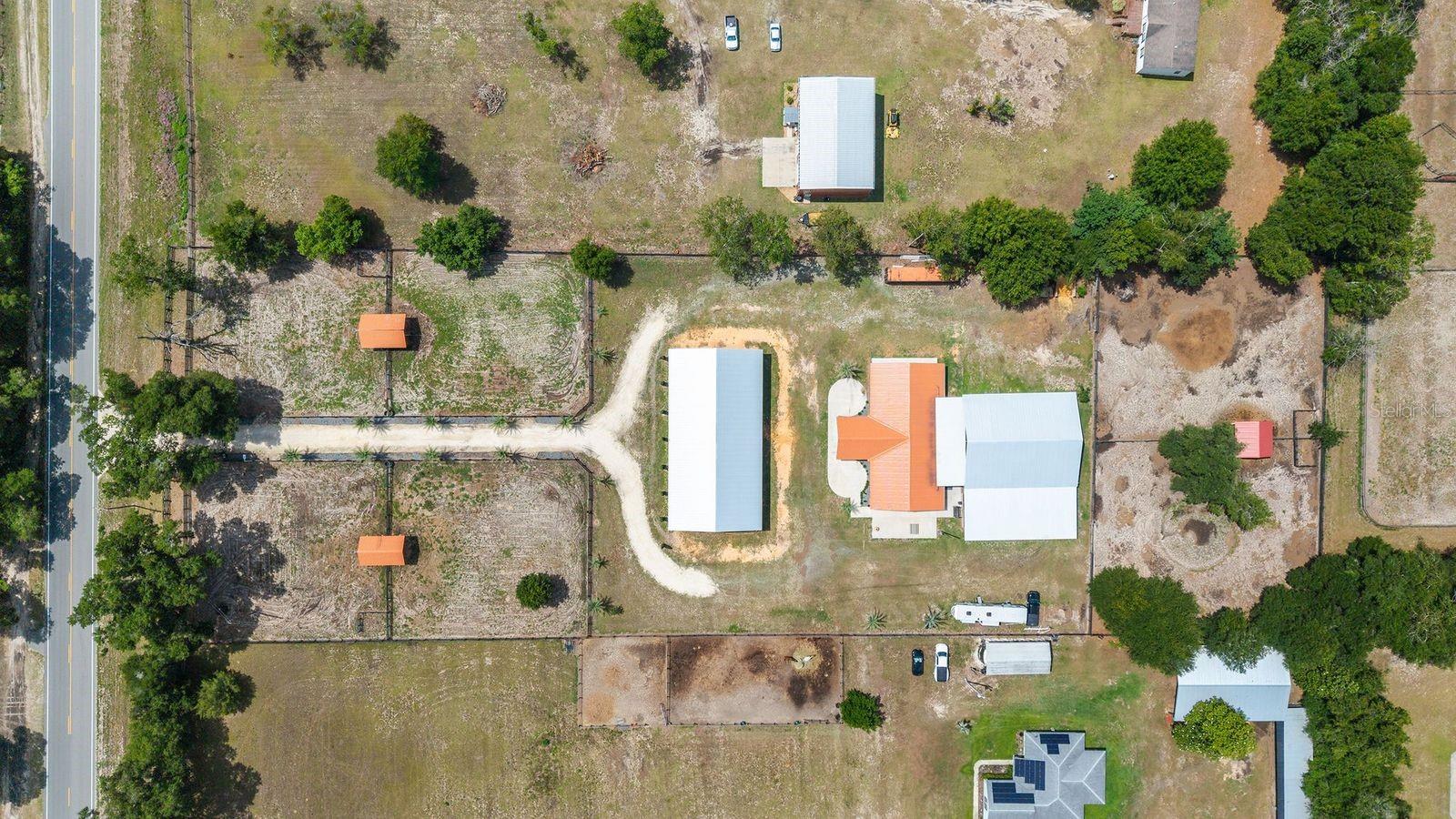 16392 NE JACKSONVILLE RD, CITRA, FL, 32113