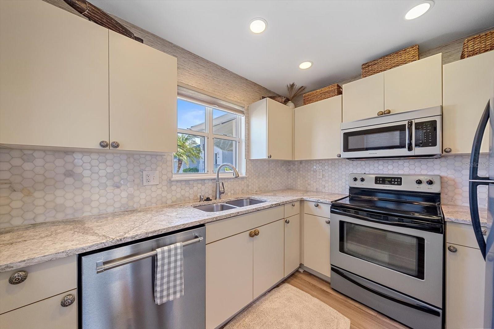 851 AUDUBON DR #851, BRADENTON, FL, 34209