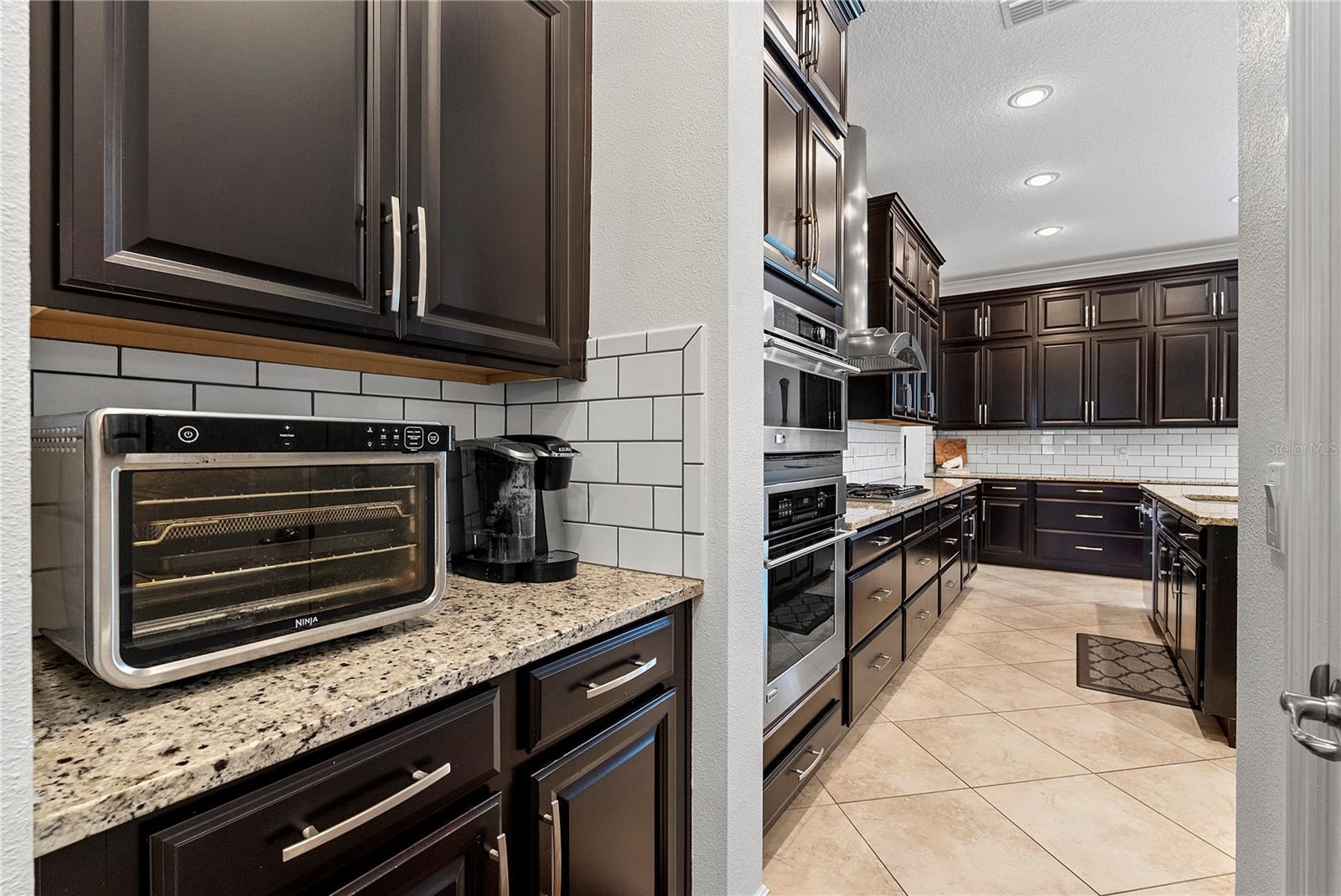 906 SHERBOURNE CIR, LAKE MARY, FL, 32746