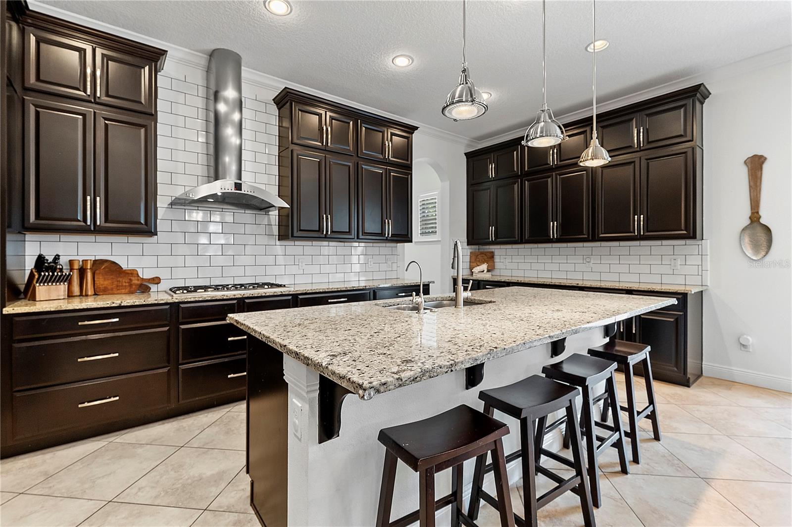 906 SHERBOURNE CIR, LAKE MARY, FL, 32746