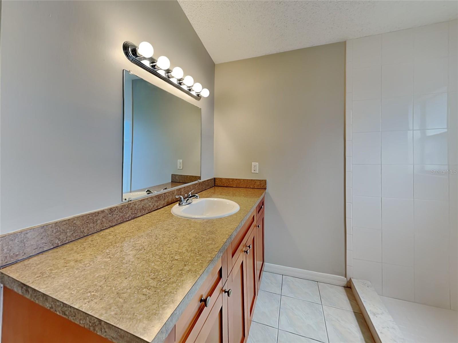 WHISPER LAKE 01, WINTER HAVEN, FL, 33880