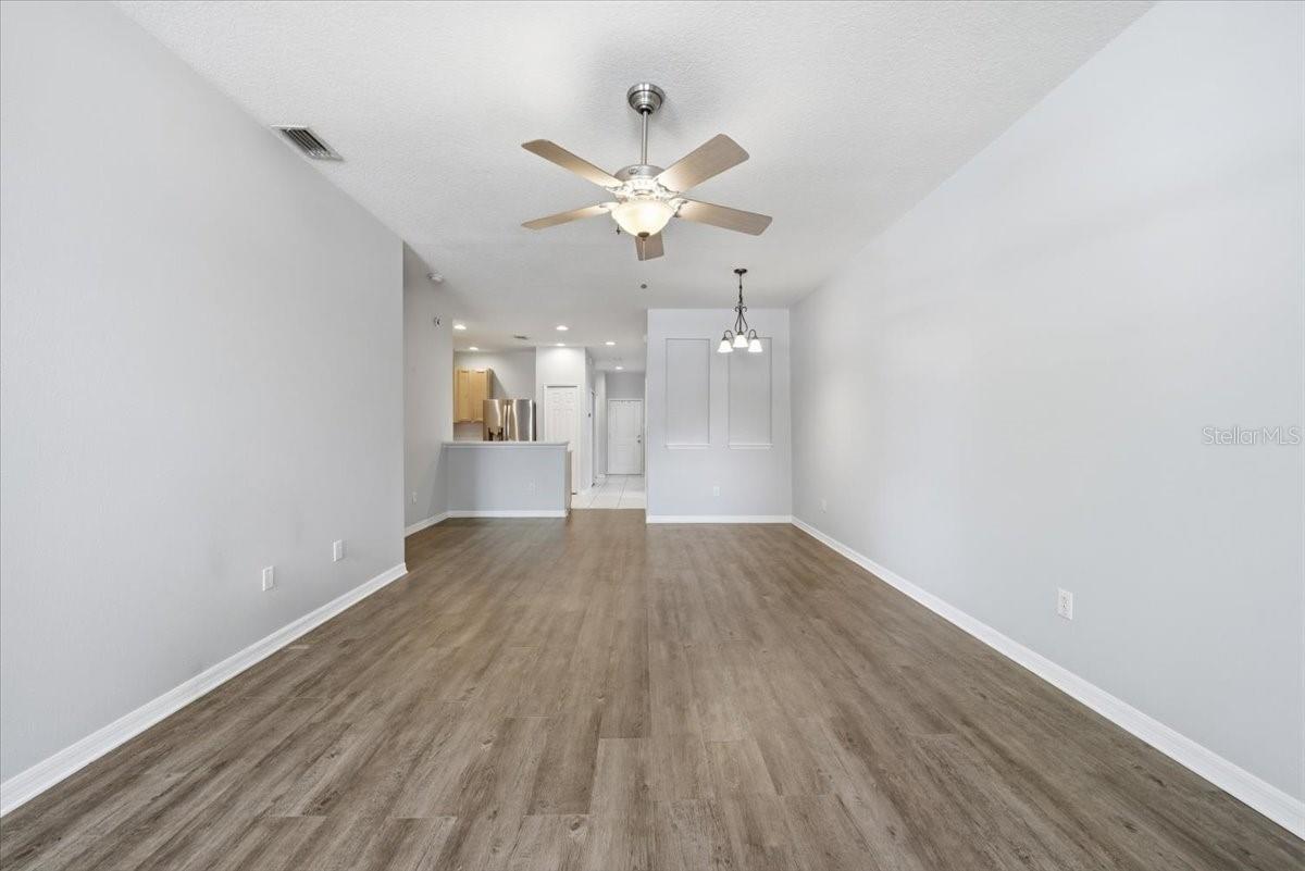 9508 W PARK VILLAGE DR #107, TAMPA, FL, 33626