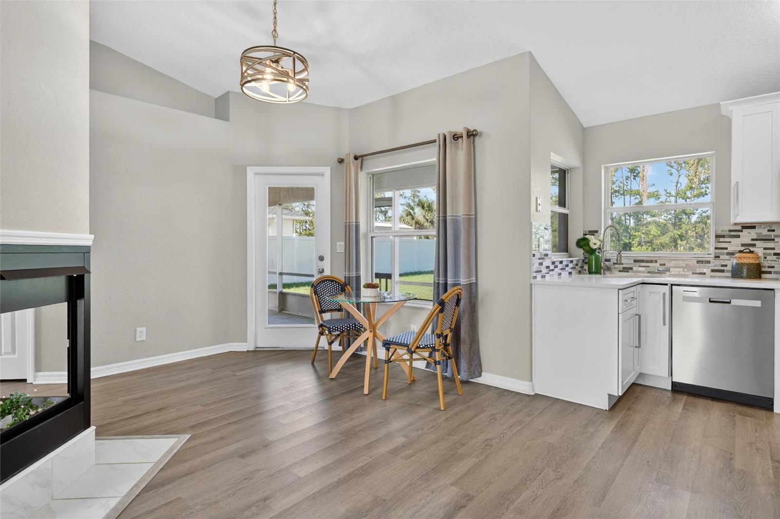 71 PRESIDENTIAL LN, PALM COAST, FL, 32164